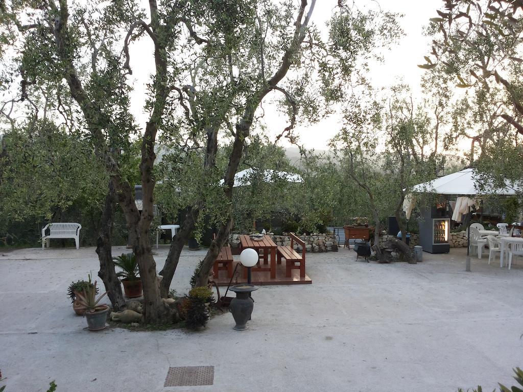 Villa Calma В'єсте Екстер'єр фото