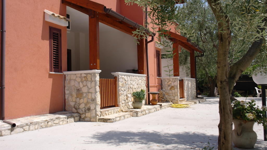 Villa Calma В'єсте Екстер'єр фото