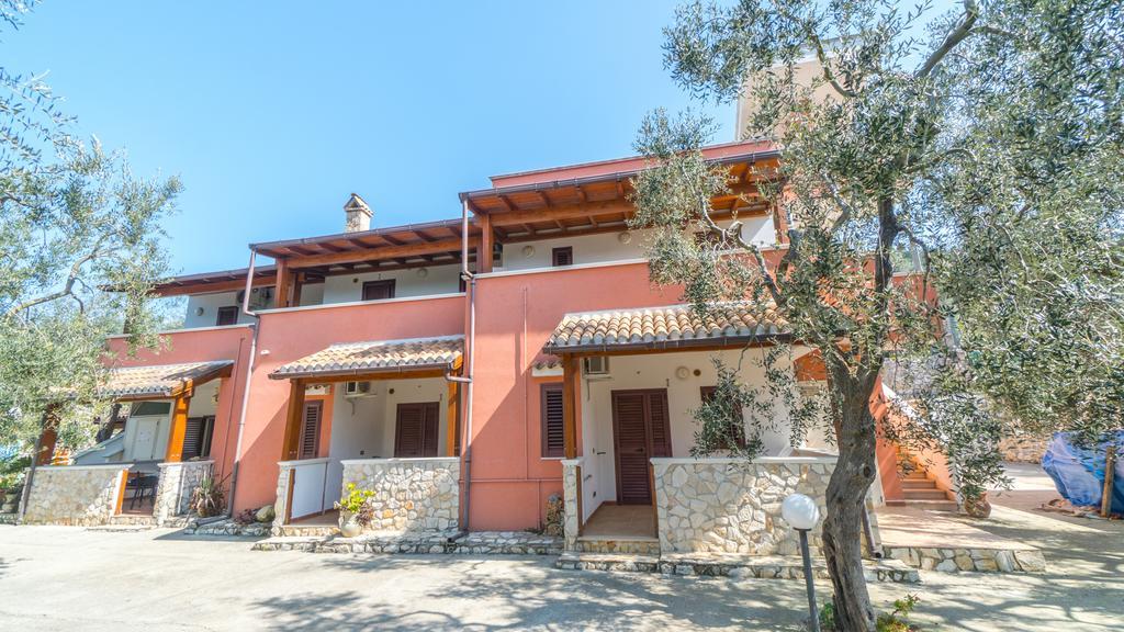 Villa Calma В'єсте Екстер'єр фото